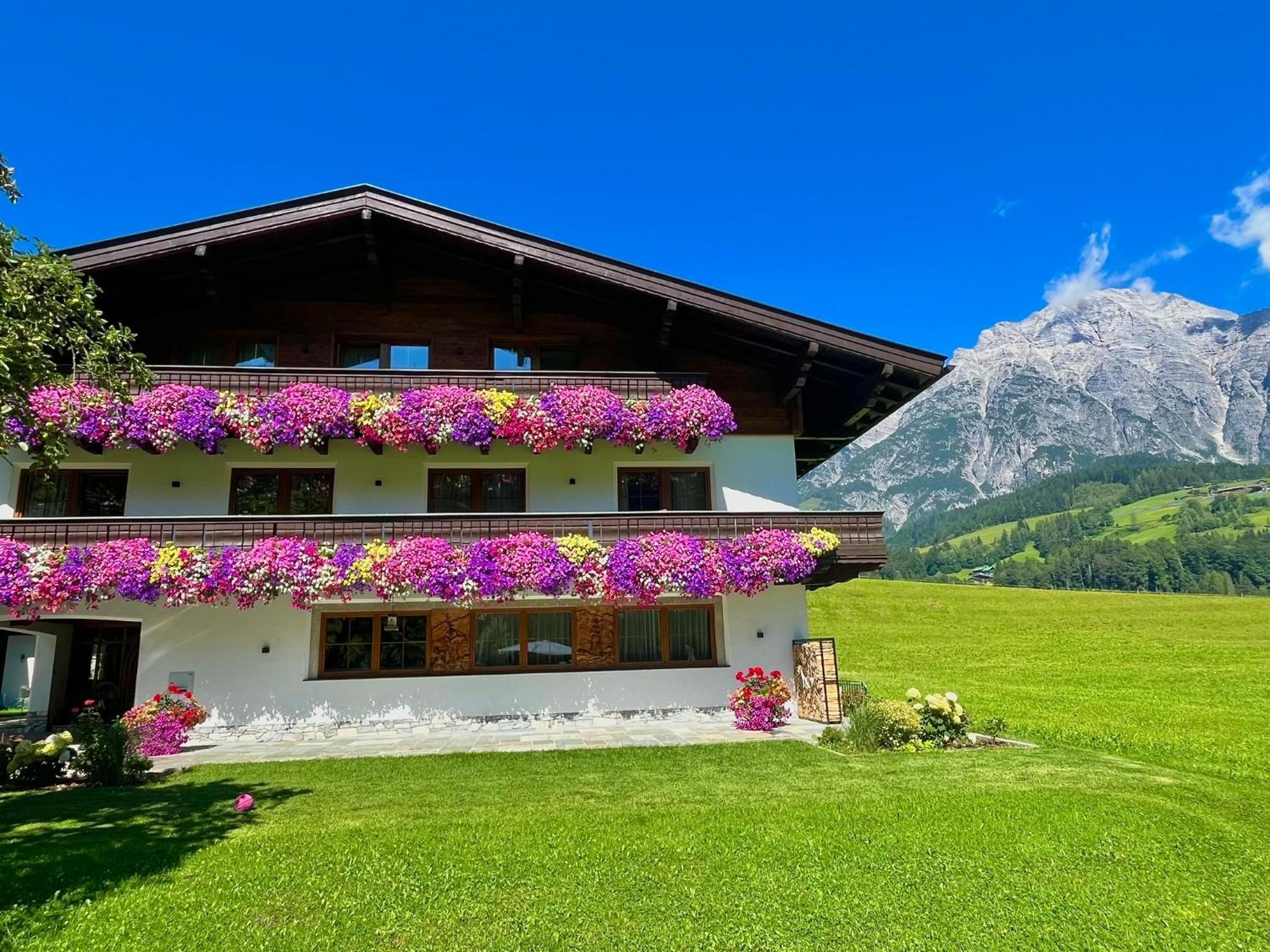 Untergrundgut Villa Leogang Bagian luar foto
